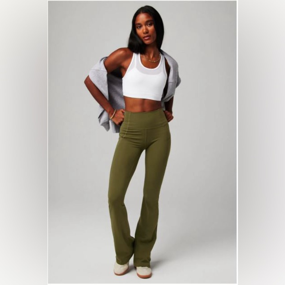 NWT- Fabletics Oasis Pureluxe HW Pocketed Kick Flare -UTILITY GREEN (32”) REG